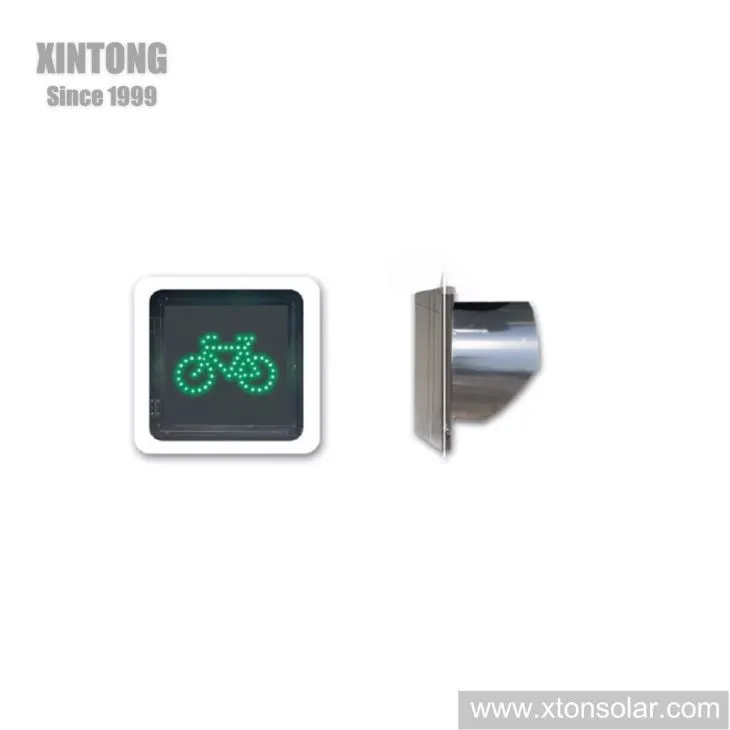 Trafikklys i grønt aluminium