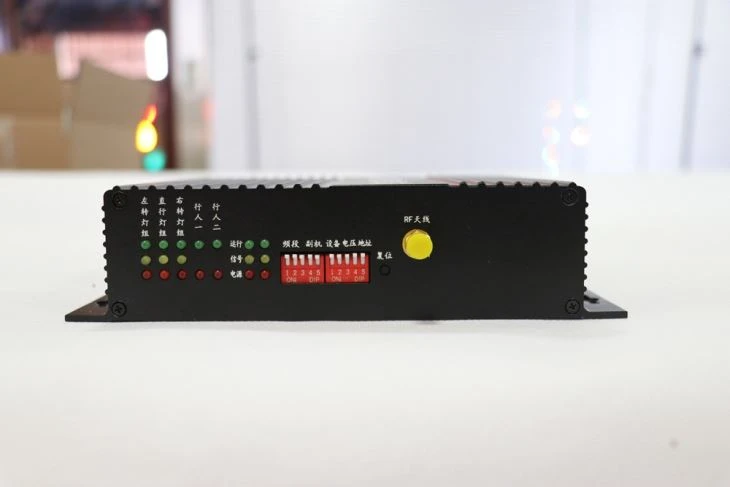 Solar Traffic Signal Light Controller System Wireless